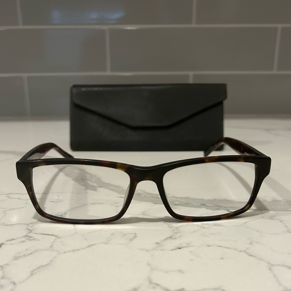Gant G3017‎ Men’s Eyeglasses And Case